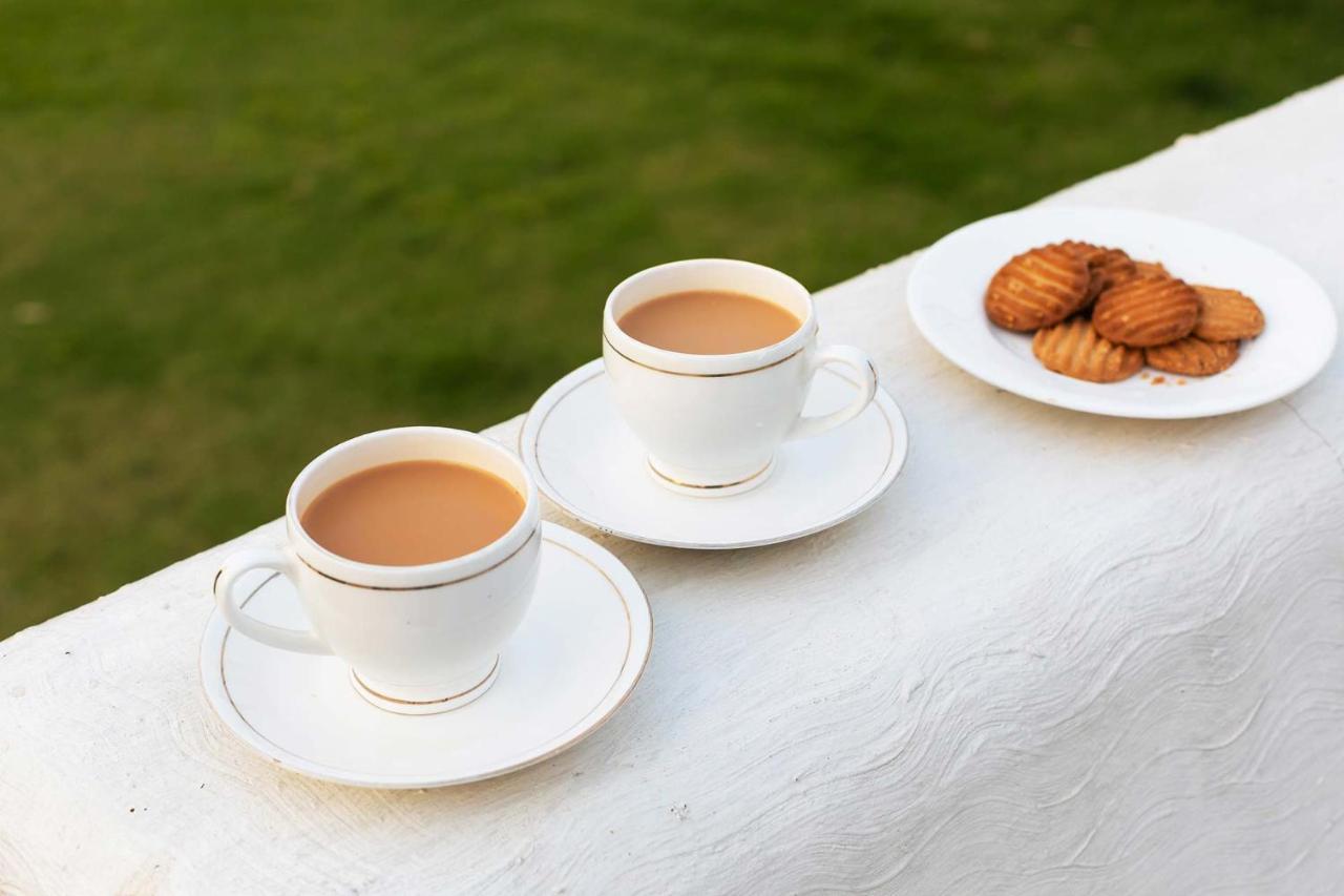 Coffee & Mist Luxury Villa- Comp Breakfast, Pool, Lounge, And Coffee Estate By Stayvista Madikeri Exterior photo